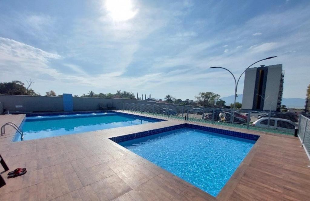 Apartamento Na Palhoca, Com Vista Para O Mar, Proximo A Mercados, Padarias E Farmacias. Екстериор снимка